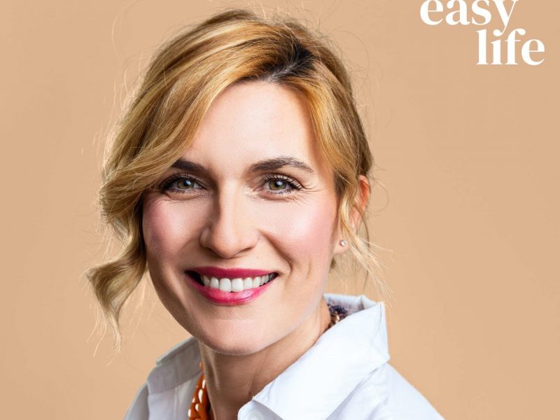 Intervju za easylife.rs: Milica Jevtić – glumica, edukatorka i makeup umetnica